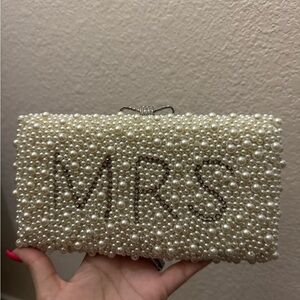 Elegant Pearl Beaded Clutch
